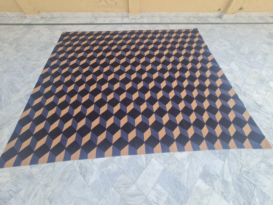 Custom flatweave kilim rug in handmade 3d kilim, woven to order by Rug Gossips in Lahore