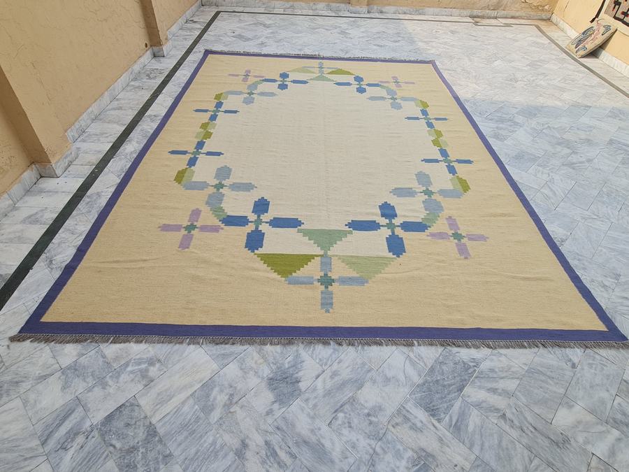 Custom flatweave kilim rug in scandinavian, woven to order by Rug Gossips in Lahore