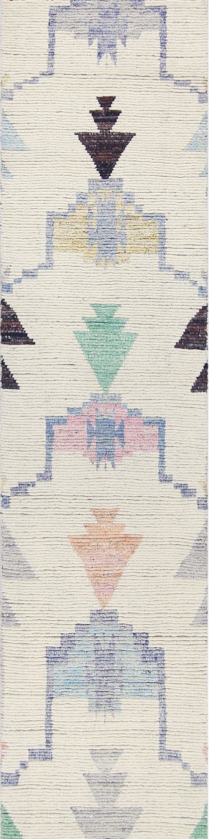 Custom handwoven runner rug in cream and beige, 540 × 86 cm, woven to order by Rug Gossips in Lahore