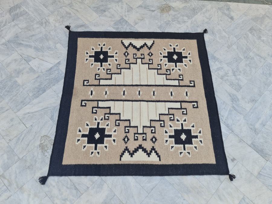 Custom Southwestern Navajo-style flatweave rug in grey and black navajo, woven to order by Rug Gossips in Lahore